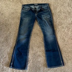 Silvers twisted. Size W33 x L33